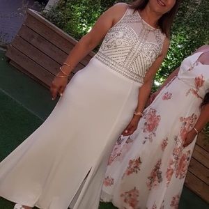 Morgan & CO White embellished gown dress size 11